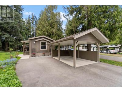 3 - 5161 63rd Ave Ne, House other with 3 bedrooms, 2 bathrooms and 3 parking in Salmon Arm BC | Image 1