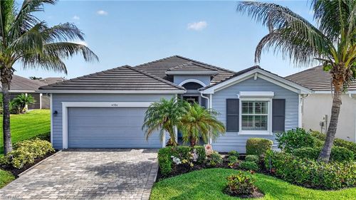 4386 Bluegrass Dr, FORT MYERS, FL, 33916 | Card Image