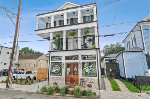 5808 Magazine St, New Orleans, LA, 70115-3219 | Card Image