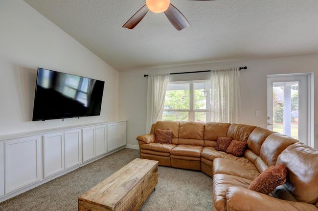 134 Day Dr, House other with 4 bedrooms, 2 bathrooms and null parking in Sebastian FL | Image 7