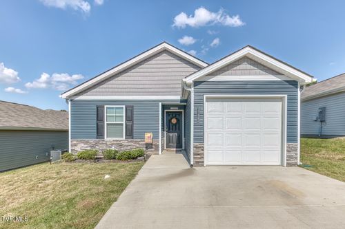 1123 Clearwater Ln, Johnson City, TN, 37601-2087 | Card Image