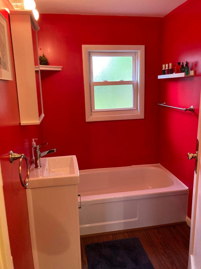 220 E Silver St, House other with 1 bedrooms, 2 bathrooms and null parking in Bluffton IN | Image 14