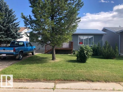 4619 43 St, Mayerthorpe, AB, T0E1N0 | Card Image