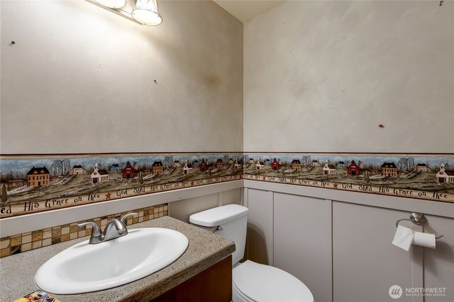 211 Blake St, House other with 4 bedrooms, 3 bathrooms and 2 parking in Enumclaw WA | Image 7