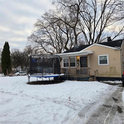 24511 Florence St, Detroit, MI, 48219-3602 | Card Image