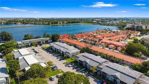 102-20760 Ne 4th Ct, Miami, FL, 33179-1884 | Card Image