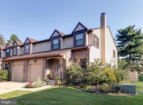 31 Greensward Ln, CHERRY HILL, NJ, 08002-4703 | Card Image