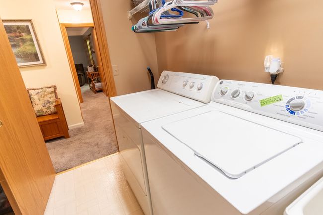 2179 Rochelle Park Dr, Condo with 2 bedrooms, 3 bathrooms and null parking in Rochester Hills MI | Image 33