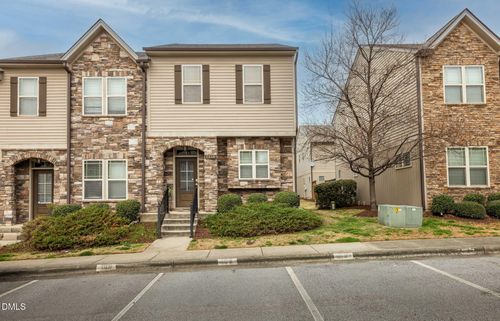 2816 Piedmont River Way, Raleigh, NC, 27606-7403 | Card Image