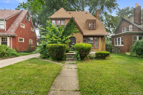 18642 Lancashire St, Detroit, MI, 48223-1327 | Card Image