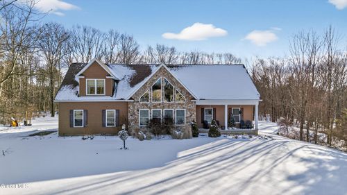 15 Debbie Lane, Sand Lake, NY, 12018 | Card Image