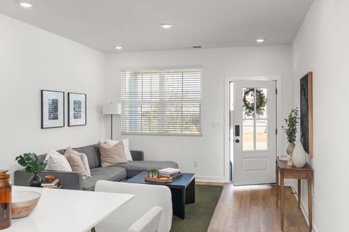 1136 Marlowe Lndg, Nashville, TN, 37207 | Card Image