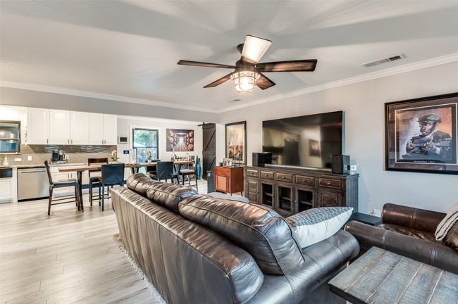1338 Airline Dr, House other with 4 bedrooms, 3 bathrooms and null parking in Grapevine TX | Image 6