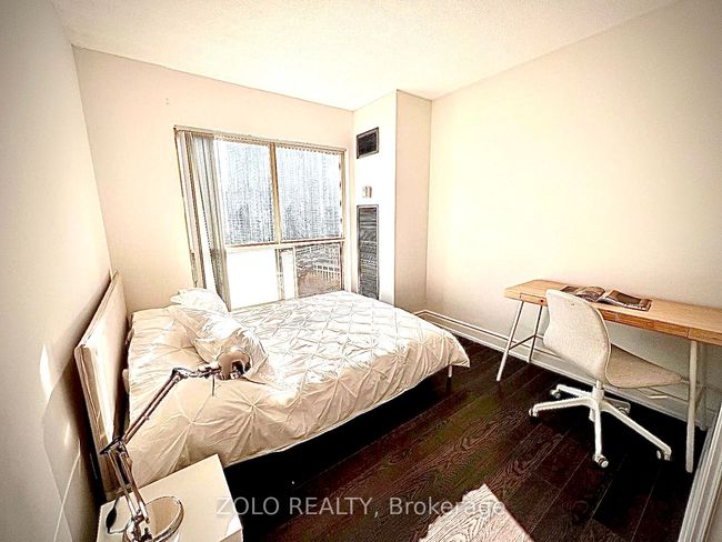 1920 - 25 The Esplanade, Condo with 2 bedrooms, 1 bathrooms and null parking in Toronto ON | Image 5