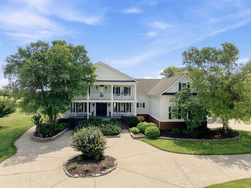 208 Craig Ln, Georgetown, KY, 40324-8072 | Card Image