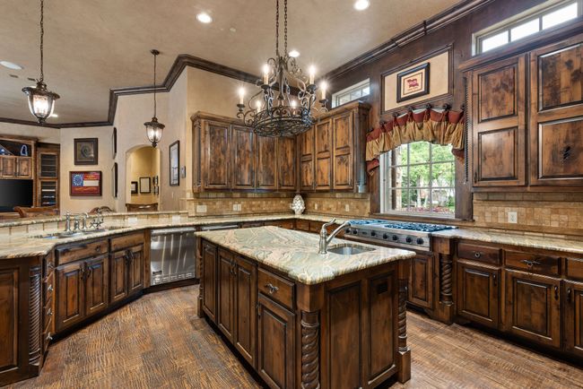 1800 Beam Dr, House other with 5 bedrooms, 7 bathrooms and null parking in Southlake TX | Image 14