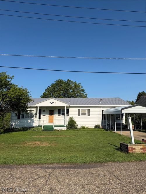 211 Green St, Woodsfield, OH, 43793-1127 | Card Image