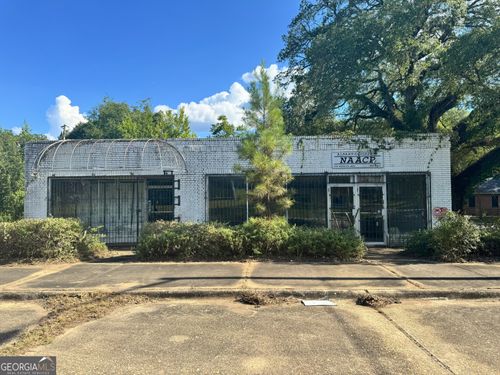 436 W Mercer Ave, Albany, GA, 31701-3218 | Card Image