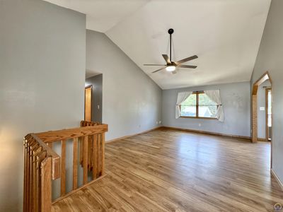 635 Ne Margo Ct, House other with 5 bedrooms, 3 bathrooms and null parking in Topeka KS | Image 3