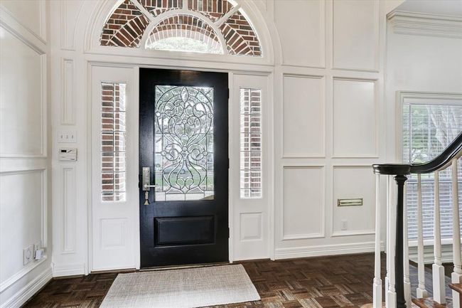 5411 Pine St, House other with 5 bedrooms, 5 bathrooms and 3 parking in Bellaire TX | Image 5