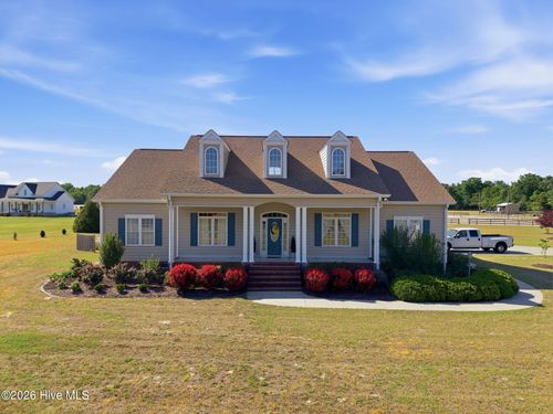 3306 Falling Creek Rd, Kinston, NC, 28504-9083 | Card Image