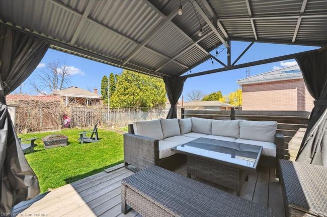 272 E 35 Th St, House other with 4 bedrooms, 2 bathrooms and 3 parking in Hamilton ON | Image 29