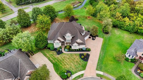 7246 Southampton Ln, West Chester, OH, 45069-8540 | Card Image