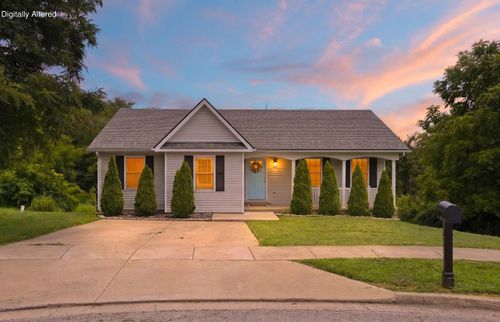 373 Village Dr, Berea, KY, 40403-8770 | Card Image