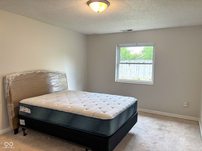 2770 Two Worlds Dr, Condo with 2 bedrooms, 2 bathrooms and null parking in Columbus IN | Image 13