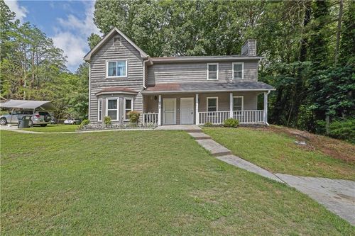 4520 Coopers Creek Cir Se, Smyrna, GA, 30082-4811 | Card Image