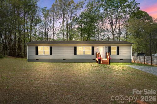 6094 Burnhurst Ln, Denver, NC, 28037-5430 | Card Image