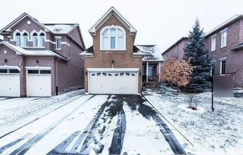 148 Toporowski Ave, Richmond Hill, ON, L4S2H4 | Card Image