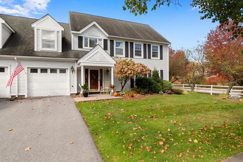 1 Peacham Ln, Essex, VT, 05452-2641 | Card Image