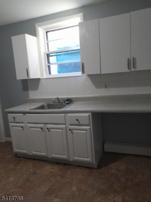 69 Williams Ave, Jersey City, NJ, 07304-1143 | Card Image