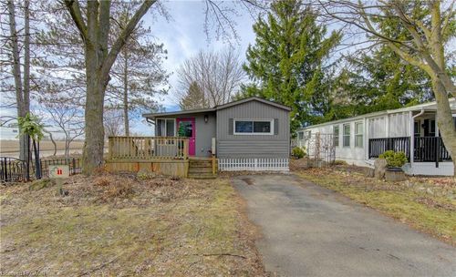 11-580 Beaver Creek Rd, Waterloo, ON, N2J3Z4 | Card Image