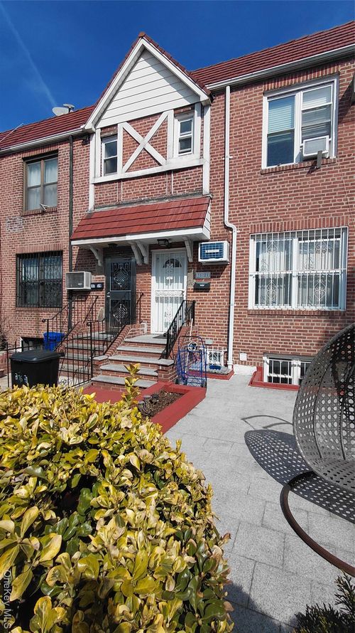 31-21 76th Street, New York, NY, 11370 | Card Image