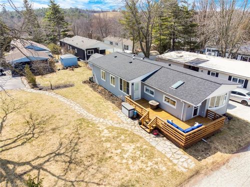 28 Macphersons Lane, Puslinch, ON, N0B2J0 | Card Image