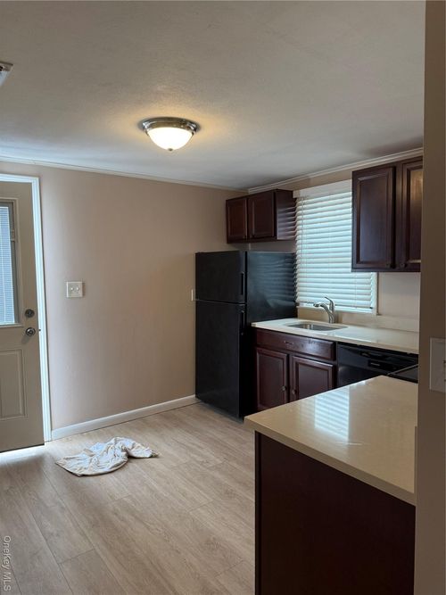 462 Moriches Rd, Saint James, NY, 11780-2041 | Card Image