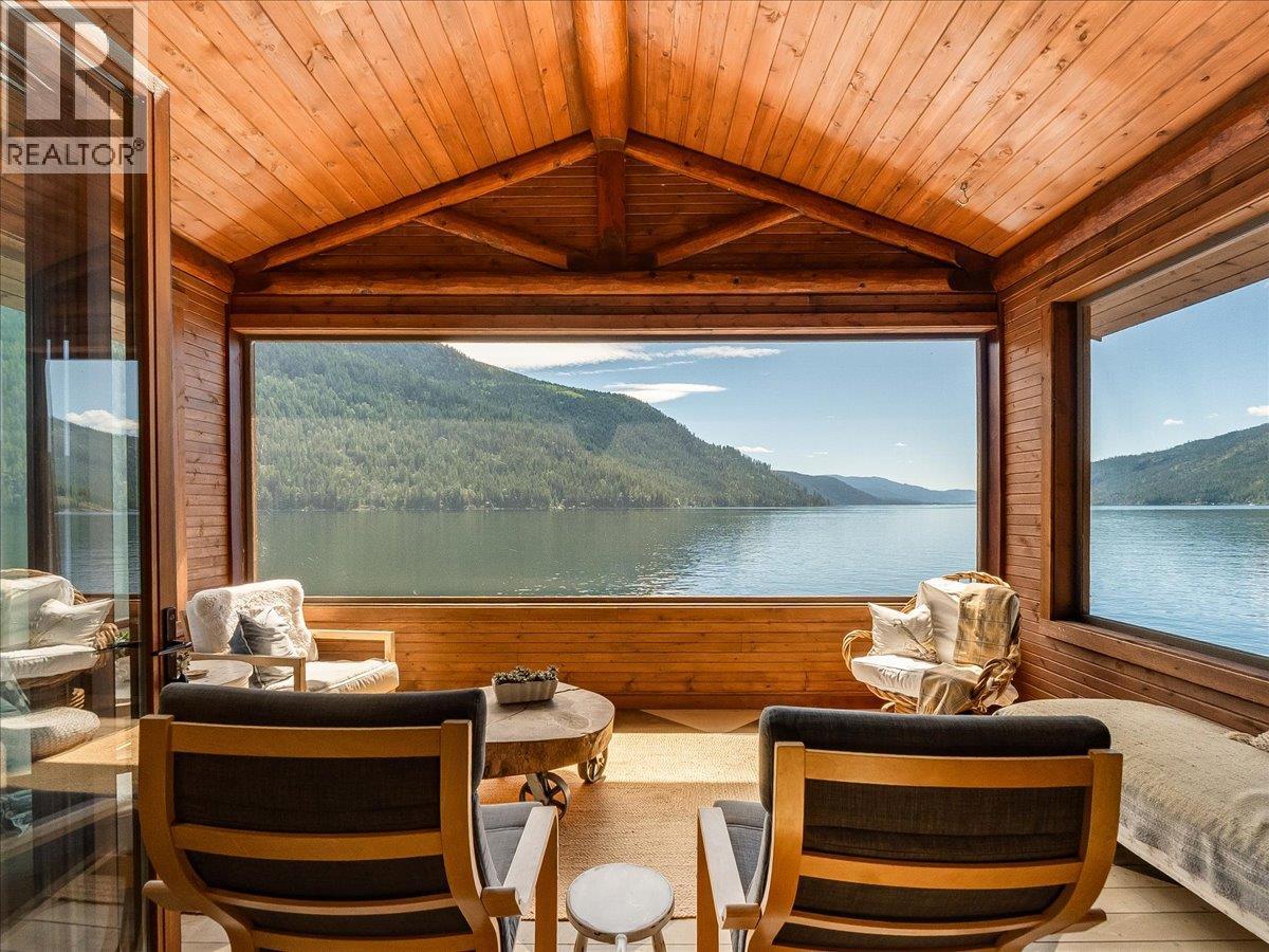Residential in Christina Lake 2