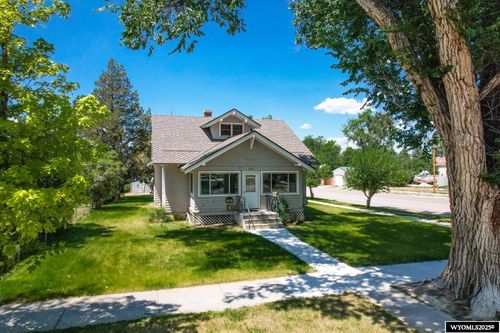 334 N 3rd St, Douglas, WY, 82633-2118 | Card Image
