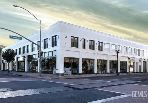 400 E 4th St, Santa Ana, CA, 92701-4784 | Card Image