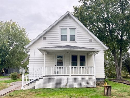 1109 Howell Ave Nw, North Lawrence, OH, 44666-9707 | Card Image