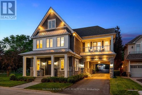 699 Front Rd, Pickering, ON, L1W1P1 | Card Image