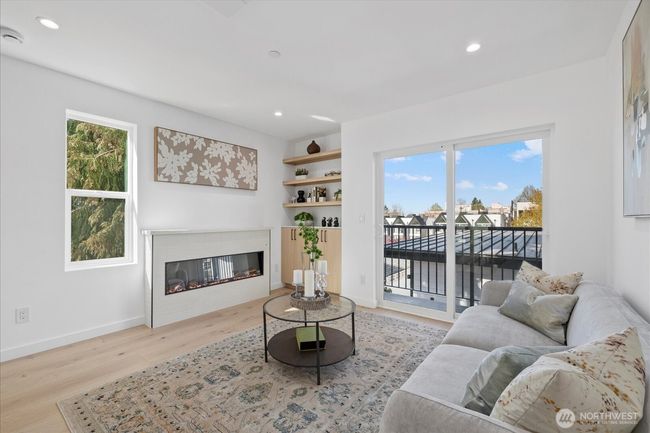 A - 6032 42 Nd Ave Sw, Townhouse with 3 bedrooms, 3 bathrooms and null parking in Seattle WA | Image 6