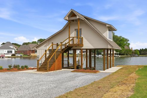 199 Harbor View Dr, Madison, MS, 39110-4750 | Card Image