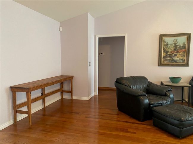 living room | Image 9