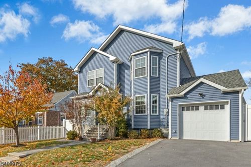 318 Delaware Ave, Union, NJ, 07083-9204 | Card Image