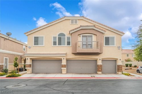 unit-101-4747 Straight Flush Dr, Las Vegas, NV, 89122-2696 | Card Image