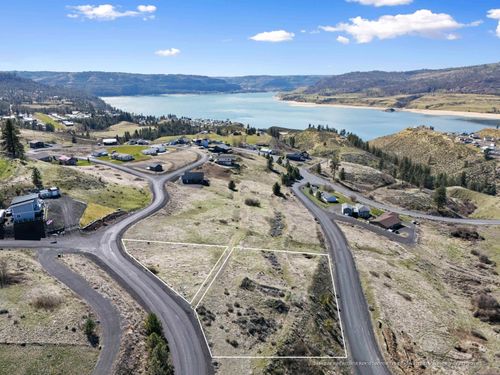 41025-41035 Scenic Dr N, Seven Bays, WA, 99122-5043 | Card Image