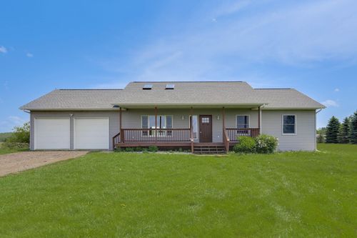 2211 127th St, New Richmond, WI, 54017-6115 | Card Image